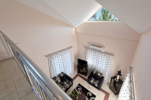 Holiday Rentals 4 bedroom villa with Private Pool