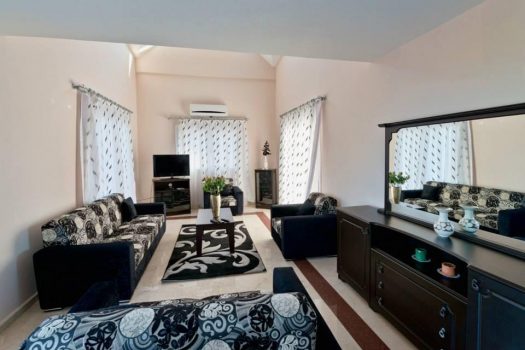 Holiday Rentals 4 bedroom villa with Private Pool